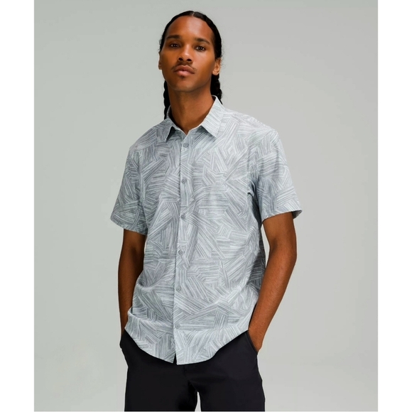 LULULEMON Airing Easy Button Up Shirt Ventlight Mesh In Flat Cut Ocean Air - Picture 1 of 6